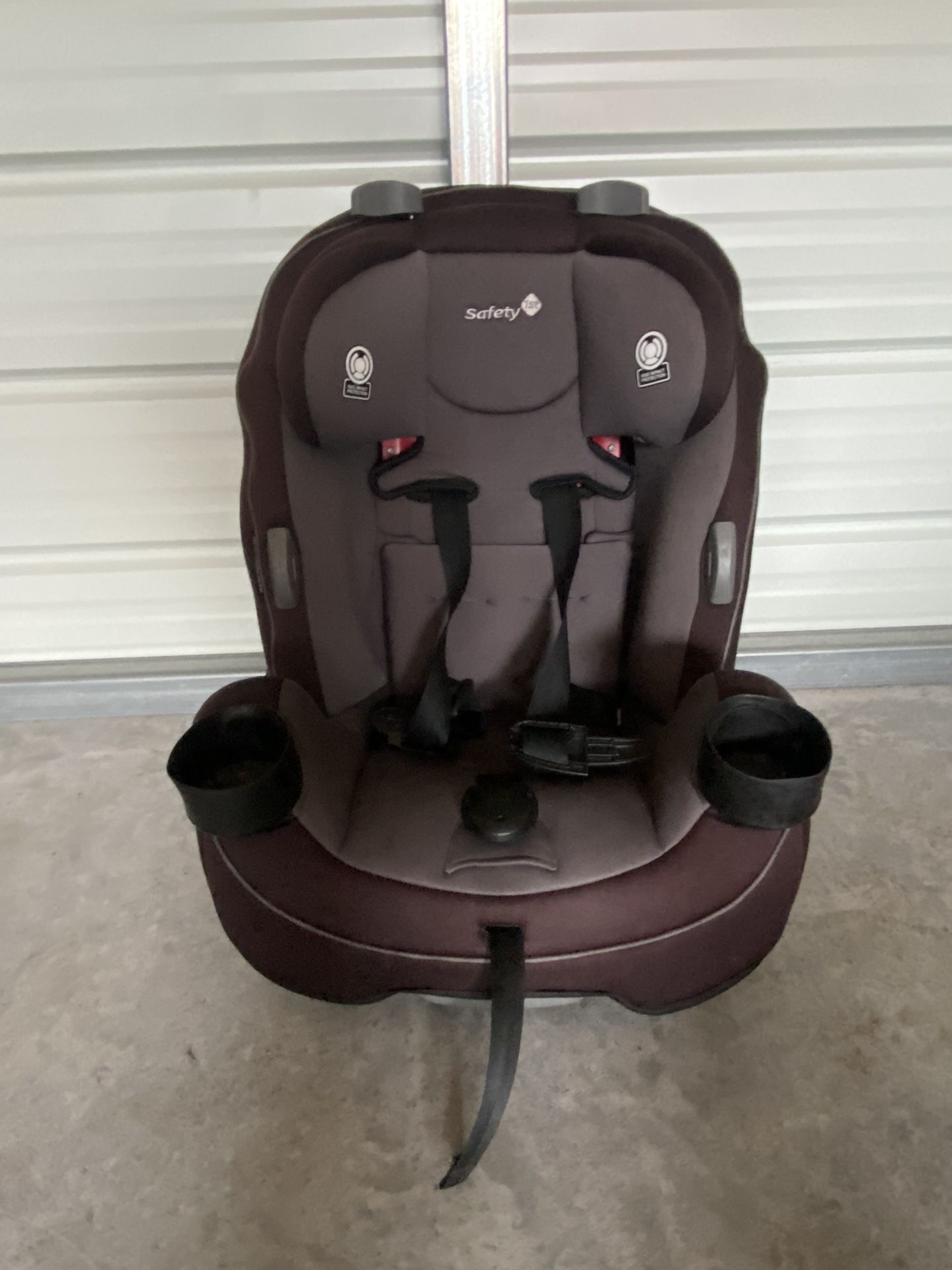 Safety First Convertible Car seat 