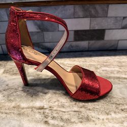 Red Pumps