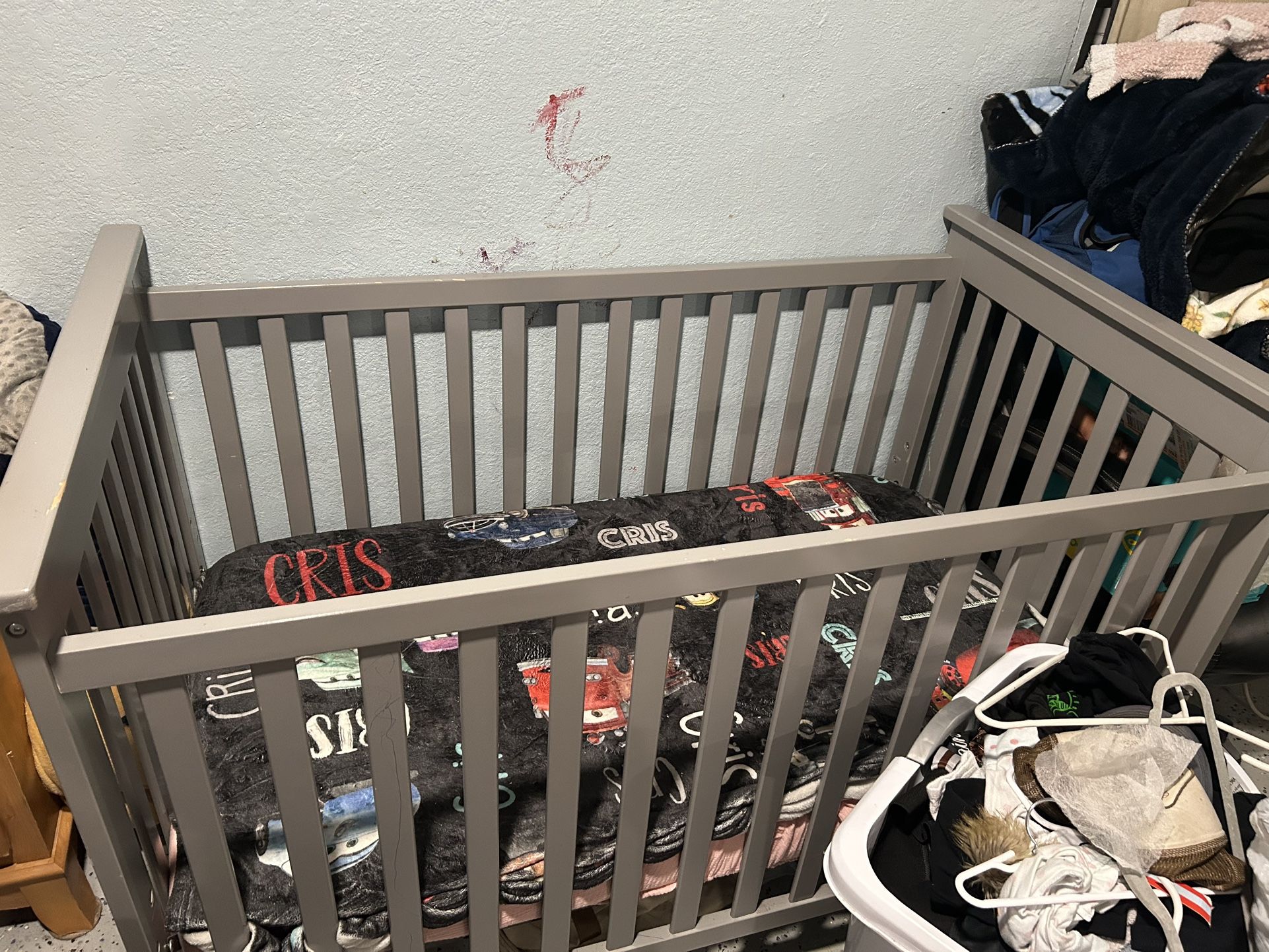 Delta Crib With Mattress