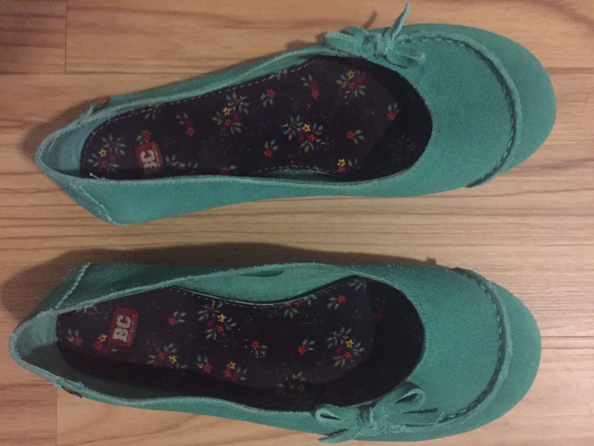 Green ballet flats 8.5
