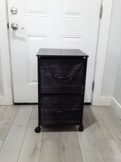 Mobile Filing Cabinet 16 W X 16 L X 27 H Inches 