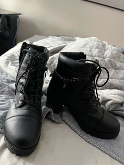 Black Boots