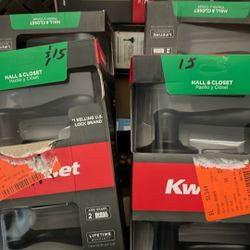 HALL& CLOSET DOOR LOCK 