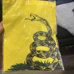 Don’t tread on me flag