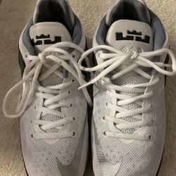 NIKE Size 7  Good Conditions 