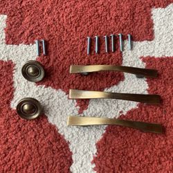 Brass Nobs And Handles