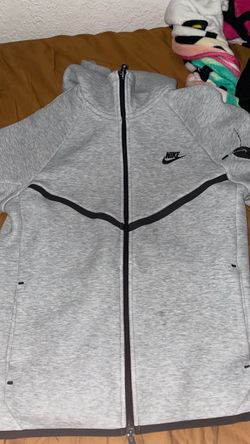 Nike Tech Fleece Full-Zip Hoodie and essential hoodie