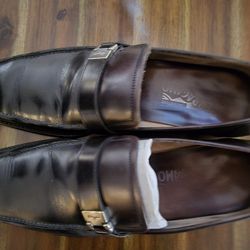 Ferragamo dress out shoes 10 .5