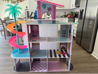 LOL Doll House