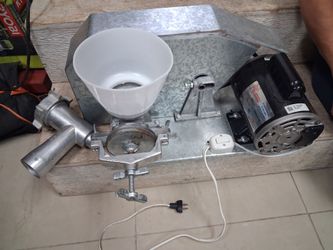 Molinos Cabrera Electric Feed/Flour Grain Cereals Coffee Wheat Wet&Dry Corn Mill Grinder