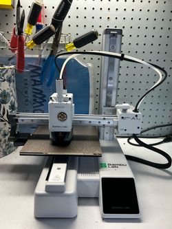 Lightly Used Bambulab A1 Mini- Extra Build plate