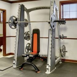 Body Solid Smith Machine - BENCH AND WEIGHTS Included