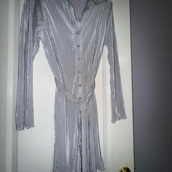 Brand new Size (Large)Classy Gray button up can be worn as a Top or Dress 