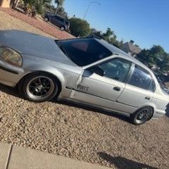 97 Honda Civic Sedan DX 5-speed