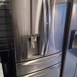LG French doors..stainless Steel...ready tested..works Well...make ice