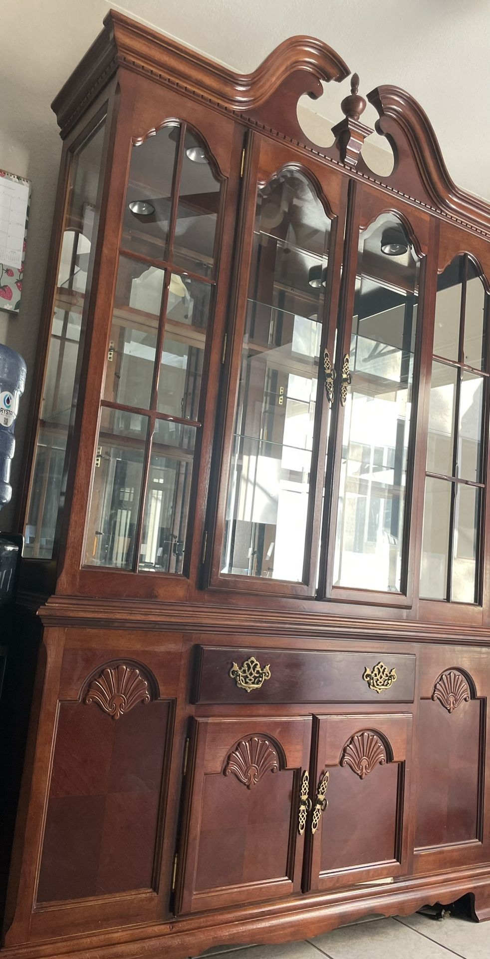 Elegant Solid Wood China Cabinet / Hutch – Excellent Condition