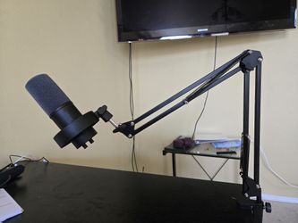 Fifine Mic and Stand