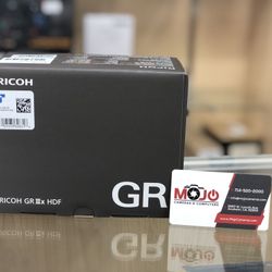 Ricoh GRIIIx HDF