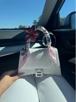 White Balenciaga Croc Hourglass XS