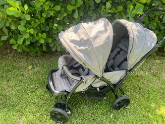2 seater kids stroller babys,toddlers,kids ( babyjoy)