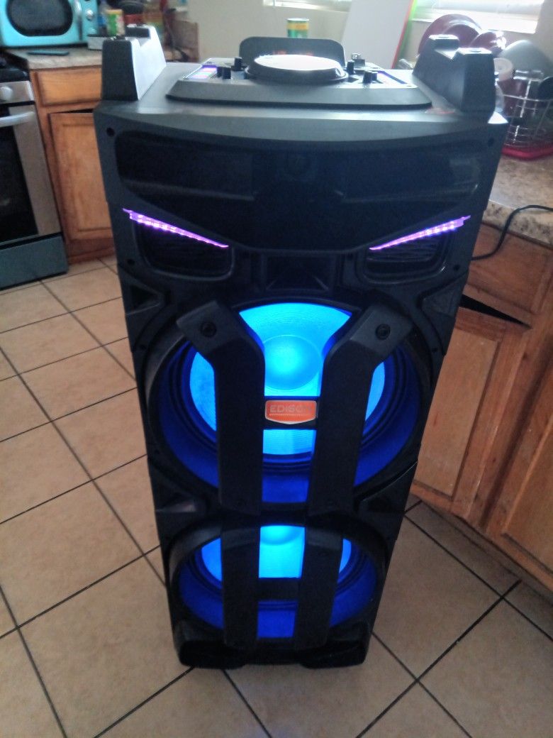 Edison Bluetooth Speaker