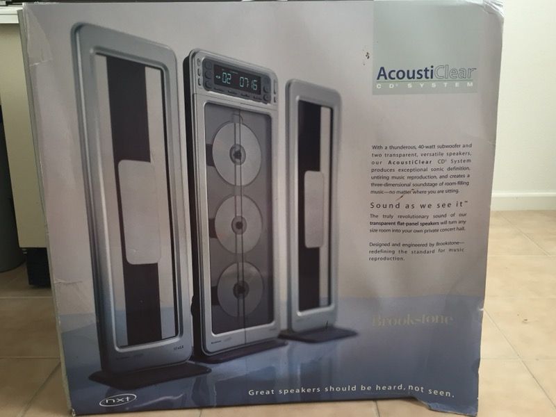 Brookstone AcoustiClear 3-Disc Stand up CD Player