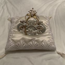 Wedding Ring Bearer Pillow  In Great Condition 