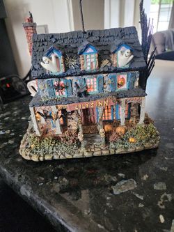 The Munsters Lilys Inn Hawthorne Collection