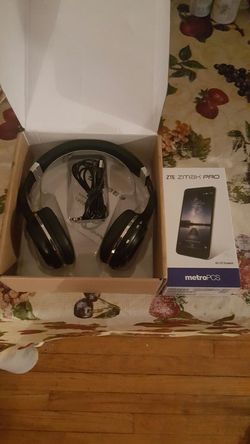 Zte ZMax Pro Metro Pcs Bluedio Wireless Headphones for Sale in East Orange NJ OfferUp