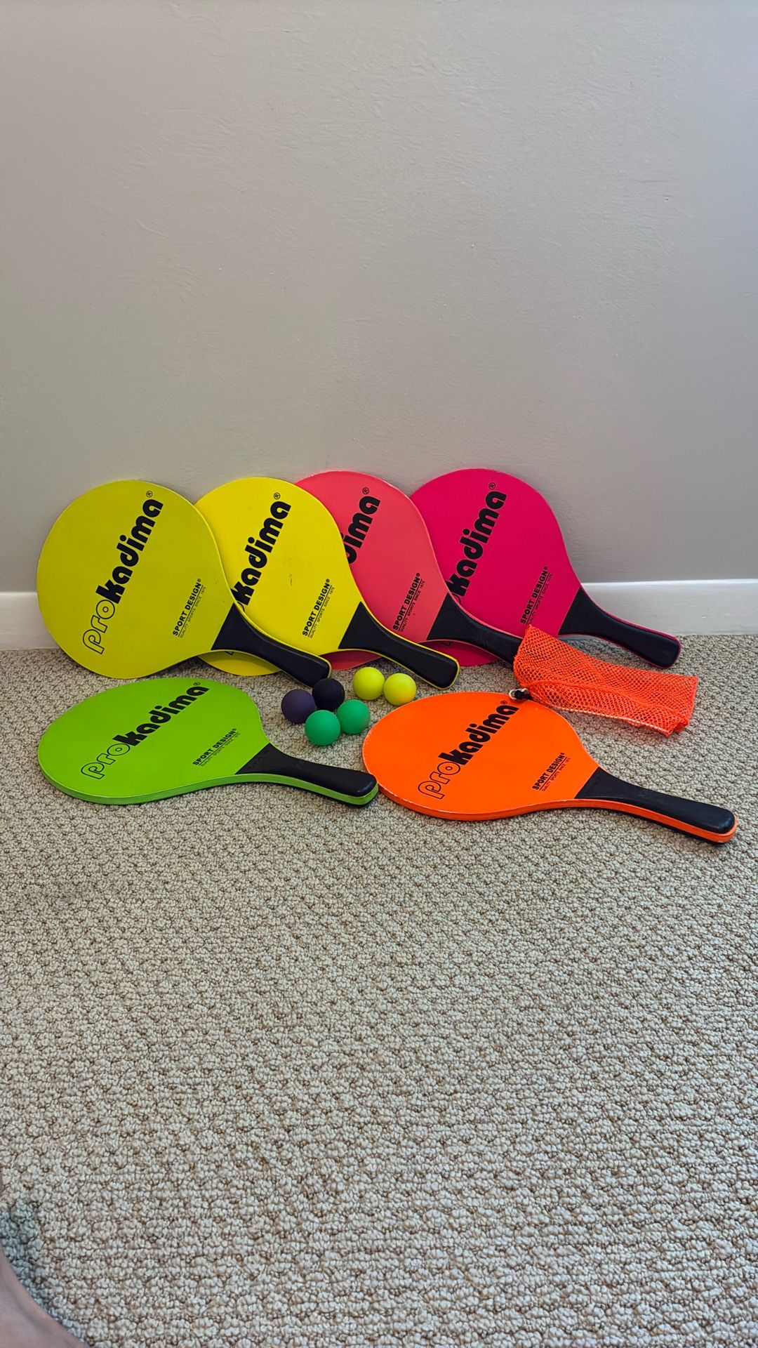 Pro Kadima Paddles 6 and 6 Balls w/ball Net