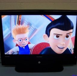 32” TV / Monitor ViewSonic w/Remote
