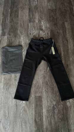 Fear of God Essentials Sweatpants – Gray – Brand New 🔥