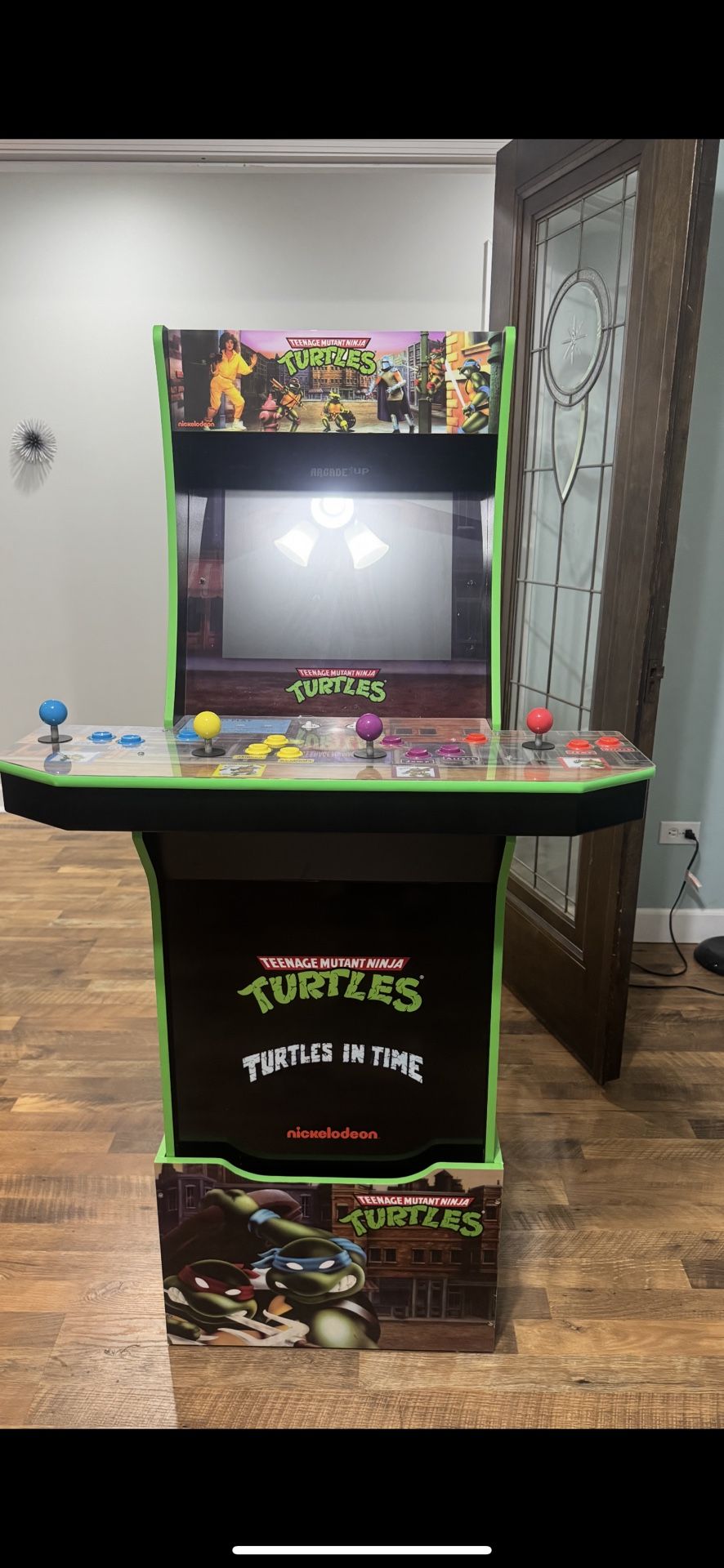 Arcade 1Up Teenage Mutant Ninja Turtles With Riser