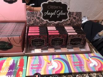 Paletas de maquillaje nuevas