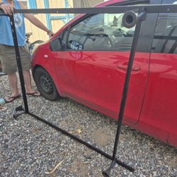 METAL BED FRAME