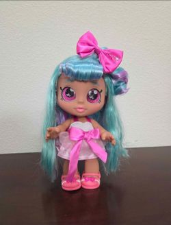 Kindi Kids Fun Time Friends Bella Bow doll.