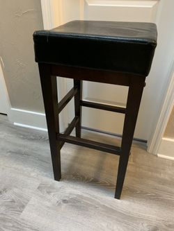 Two high chairs for 40