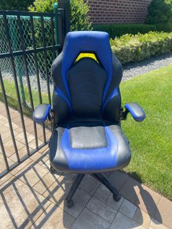 Gaming chair