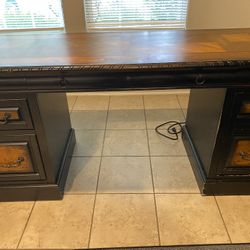Very Nice Executive Desk And Matching Large Cabinet 