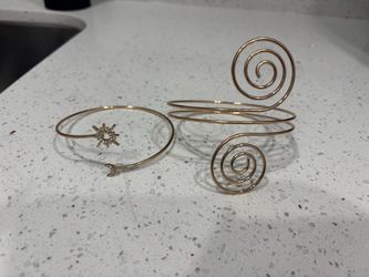 Arm Jewlery