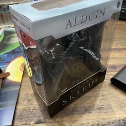 Playstation Xbox Nintendo PC Skyrim Bethesda Alduin Statue Brand New Sealed 