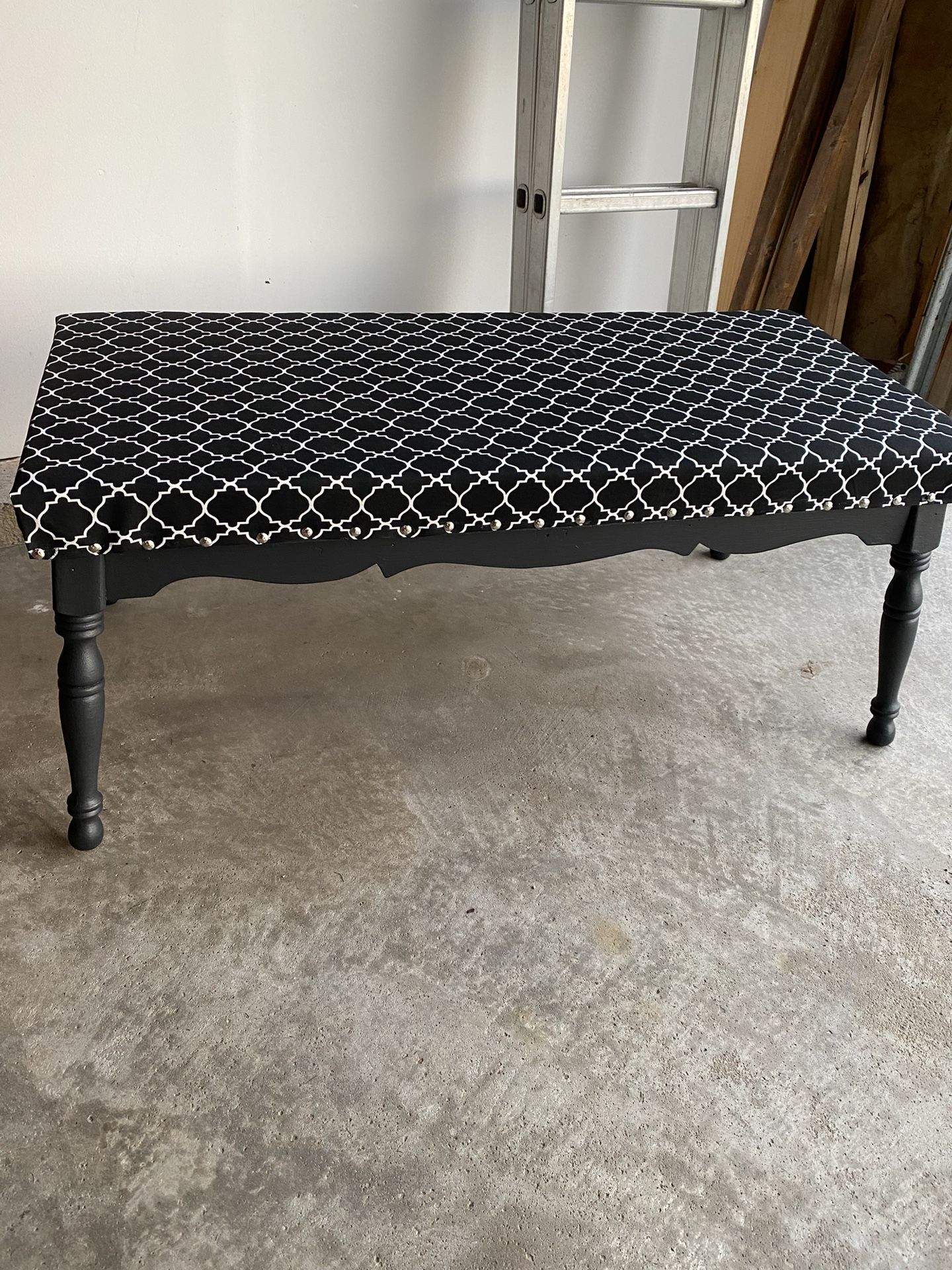 Bench -refurbished 