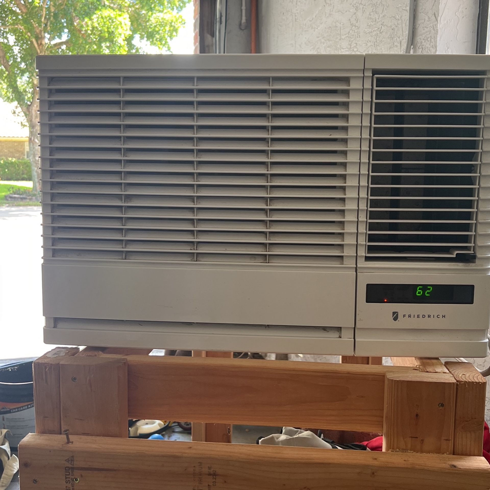 Window A/c 19,000 BTU FRIEDRICH cold!