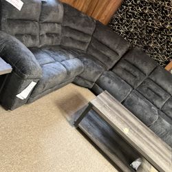 Free Delivery Cozy Sectional 