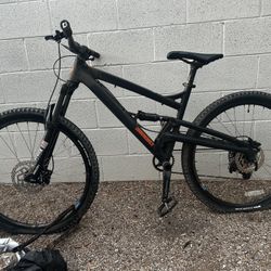 Diamondback Atroz 2 Full Suspension Mountainbike 27.5