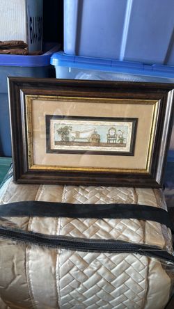 Bathroom frame decor