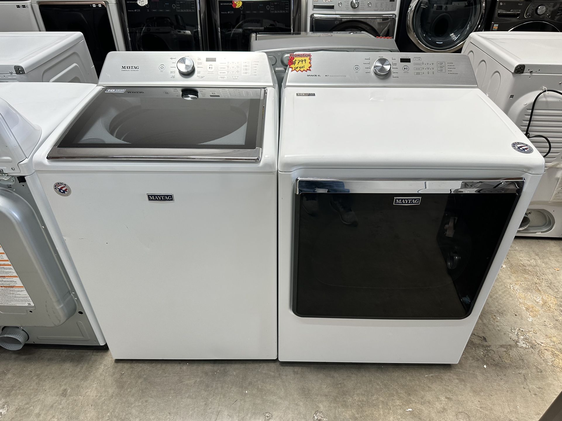 MAYTAG WASHER AND GAS DRYER SET COLOR WHITE 