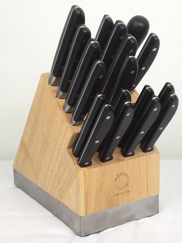Martha Stewart Collection Classic 19 Piece Cutlery Knife Set for Sale in  Temecula, CA - OfferUp