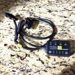 Pedal Commander PC38