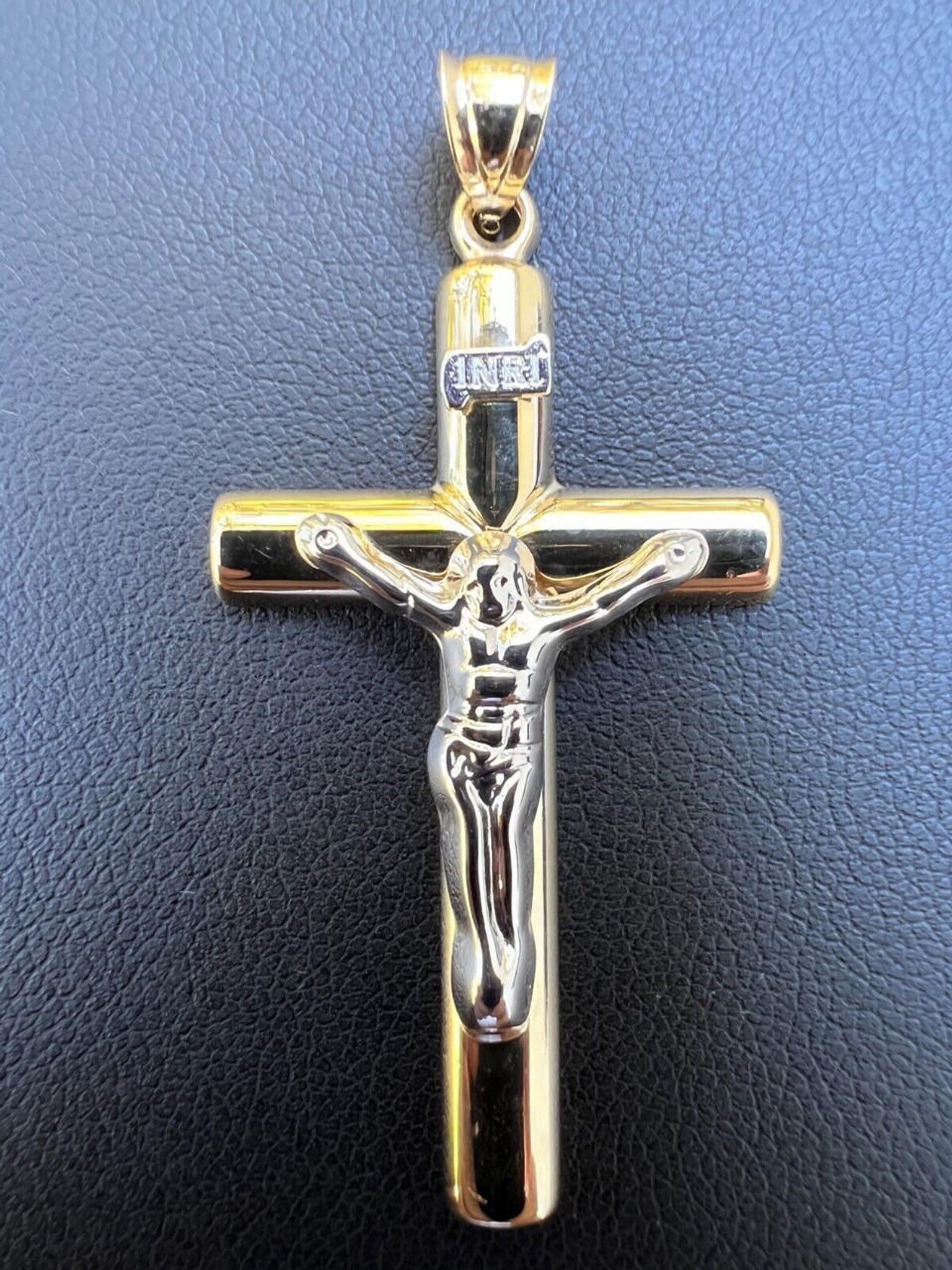 *MUST READ DESCRIPTION FIRST* Solid 14kt Yellow With White Gold Large Crucifix Pendant 